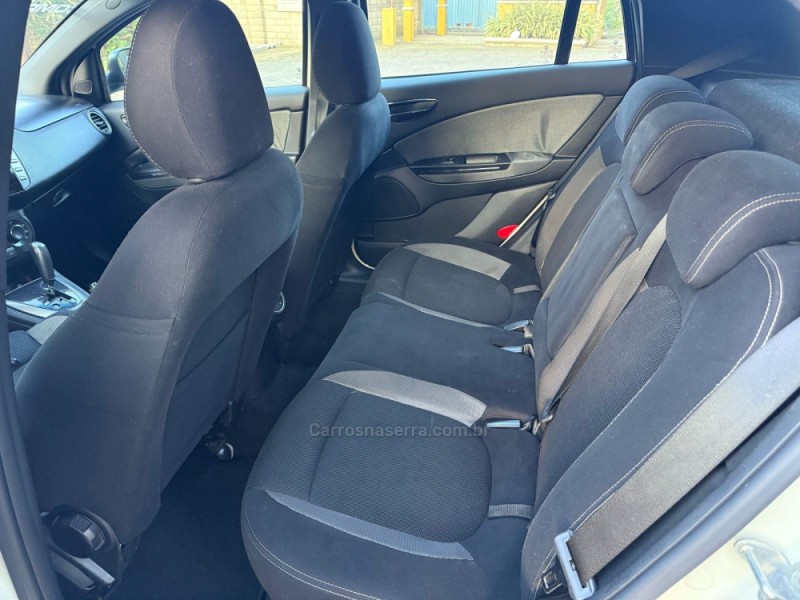 BRAVO 1.8 SPORTING 16V FLEX 4P AUTOMATIZADO - 2016 - CANELA