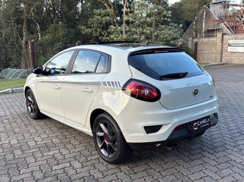 BRAVO 1.8 SPORTING 16V FLEX 4P AUTOMATIZADO - 2016 - CANELA