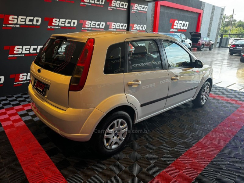 FIESTA 1.6 SE HATCH 16V FLEX 4P MANUAL - 2014 - PASSO FUNDO