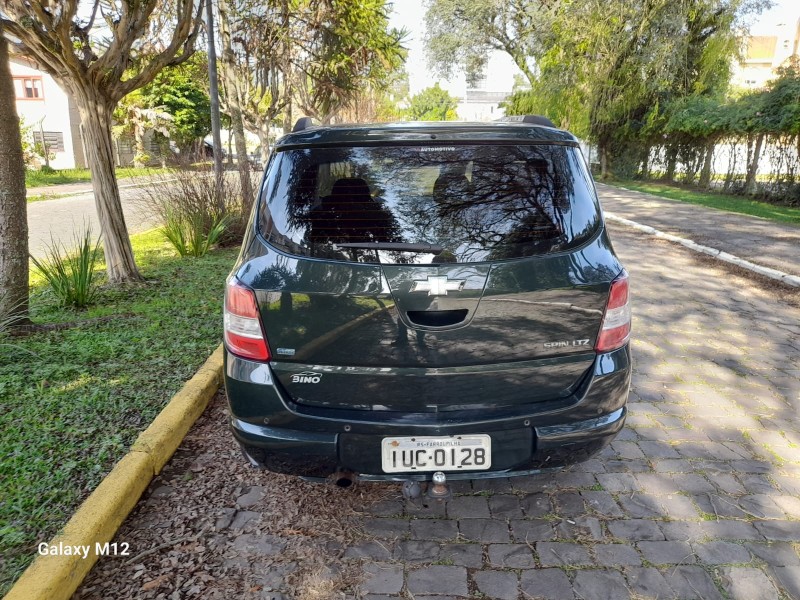 SPIN 1.8 LTZ 8V FLEX 4P AUTOMÁTICO - 2013 - FARROUPILHA