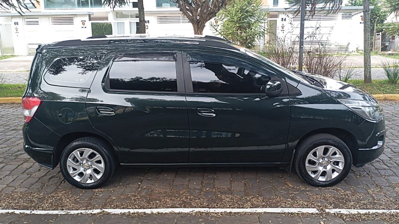 SPIN 1.8 LTZ 8V FLEX 4P AUTOMÁTICO - 2013 - FARROUPILHA