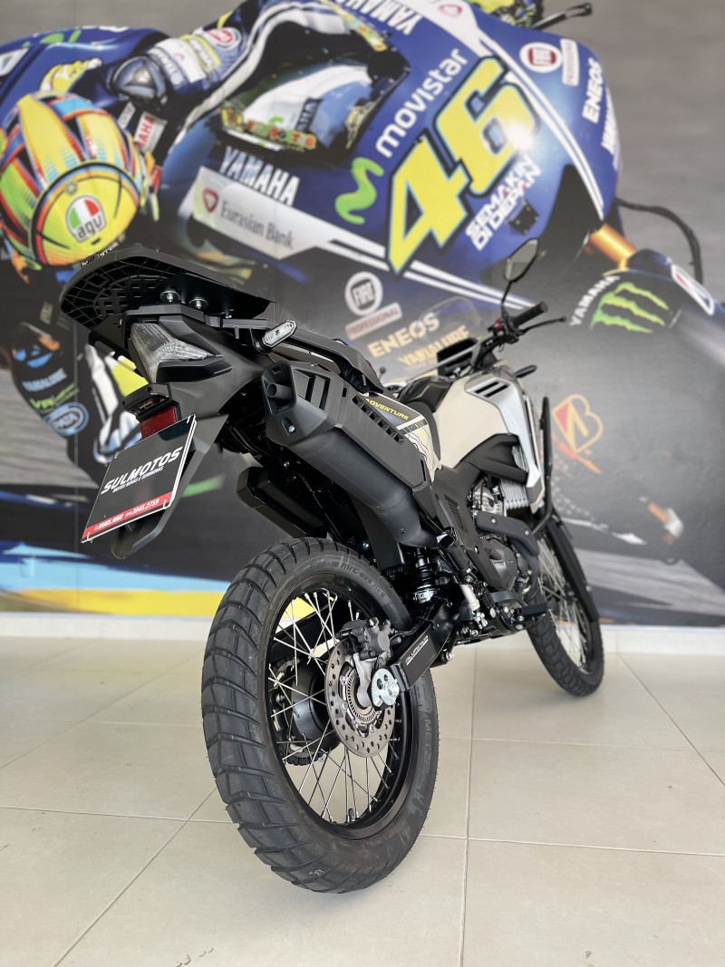 XRE 300 SAHARA ADVENTURE - 2025 - PASSO FUNDO