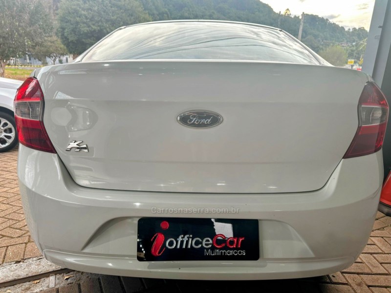 KA + 1.0 SE 12V FLEX 4P MANUAL - 2018 - TRêS COROAS