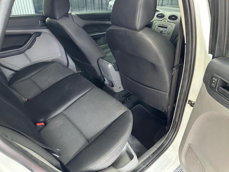 FOCUS 1.6 GLX 8V FLEX 4P MANUAL - 2013 - CAXIAS DO SUL