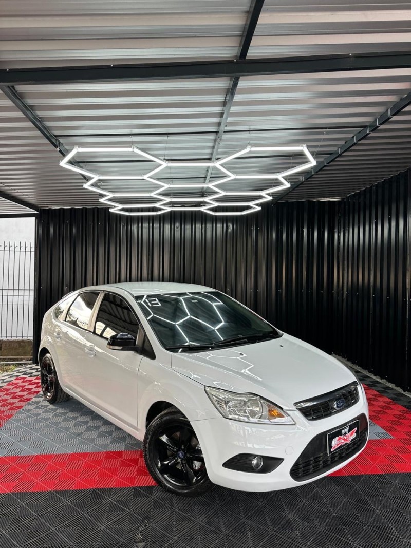FOCUS 1.6 GLX 8V FLEX 4P MANUAL - 2013 - CAXIAS DO SUL