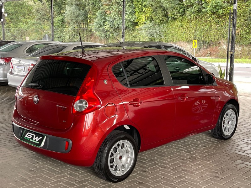 PALIO 1.4 EVO ATTRACTIVE ITALIA 8V FLEX 5P MANUAL - 2014 - CAXIAS DO SUL