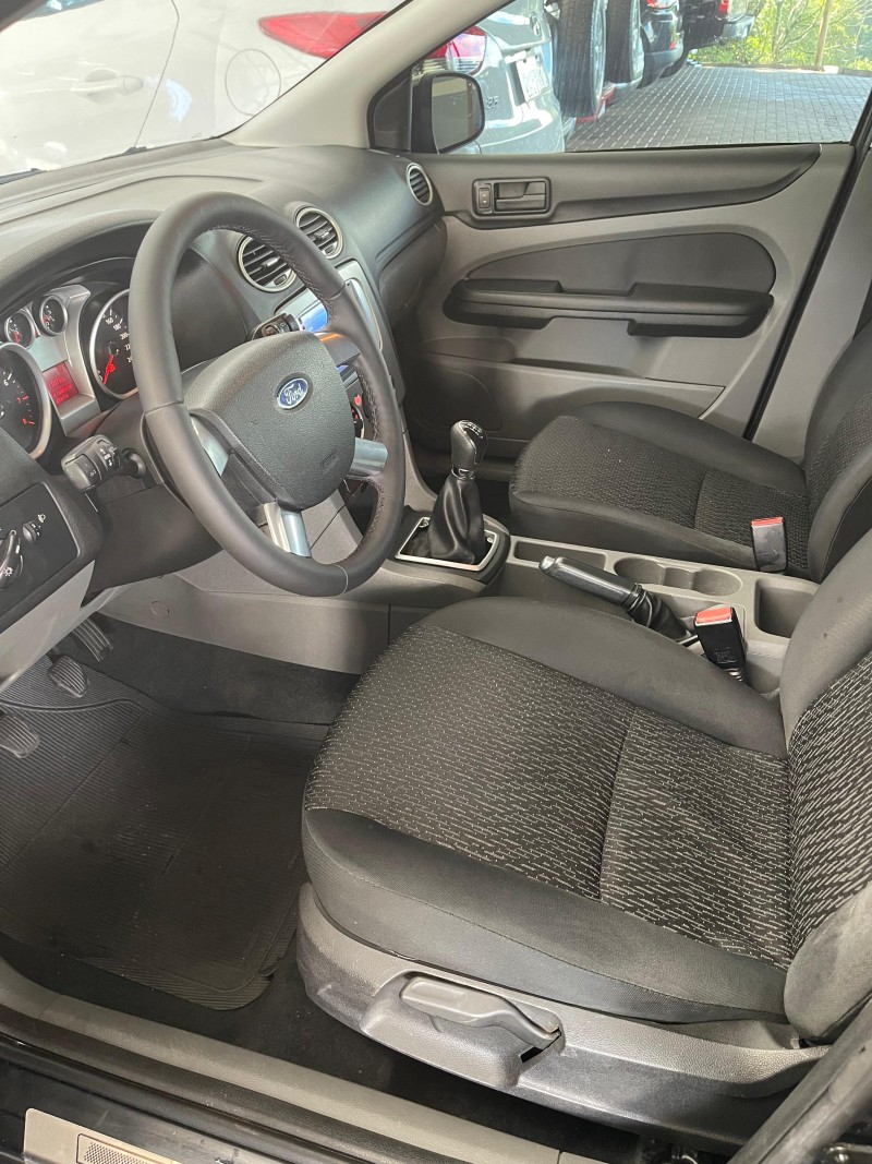 FOCUS 1.6 S 16V FLEX 4P MANUAL - 2010 - CAXIAS DO SUL