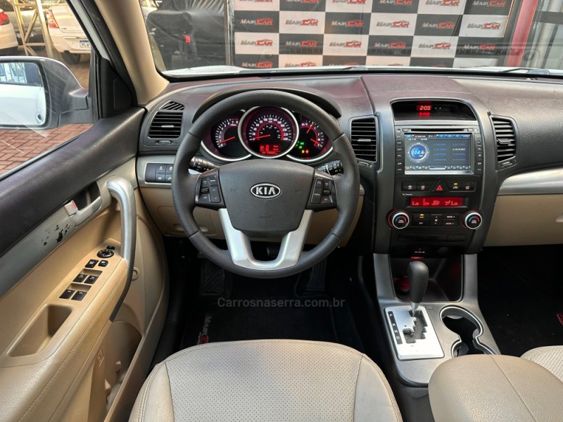 SORENTO 3.5 4X4 V6 24V GASOLINA 4P AUTOMÁTICO - 2011 - ESTâNCIA VELHA