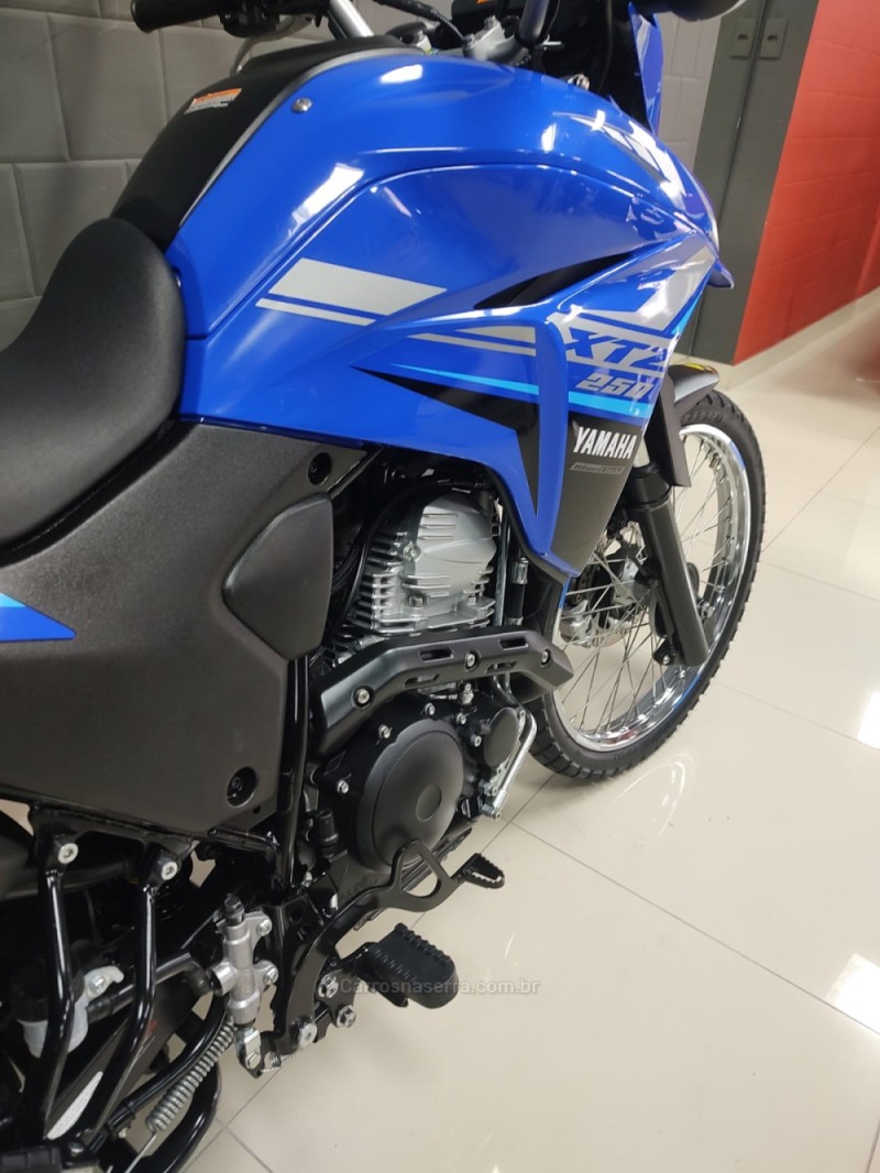 XTZ 250 LANDER - 2022 - CAXIAS DO SUL
