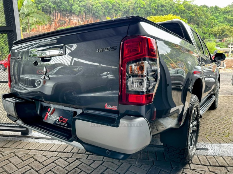 L200 TRITON 2.4 HPE-S SPORT 4X4 CD 16V DIESEL 4P AUTOMÁTICO - 2021 - TRêS COROAS