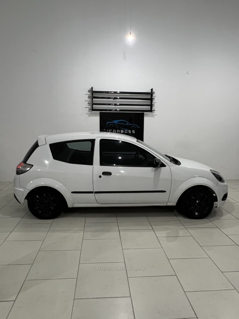 KA 1.0 I 8V GASOLINA 2P MANUAL - 2013 - CAXIAS DO SUL