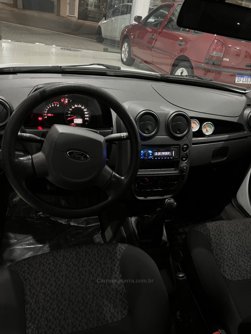 KA 1.0 I 8V GASOLINA 2P MANUAL - 2013 - CAXIAS DO SUL