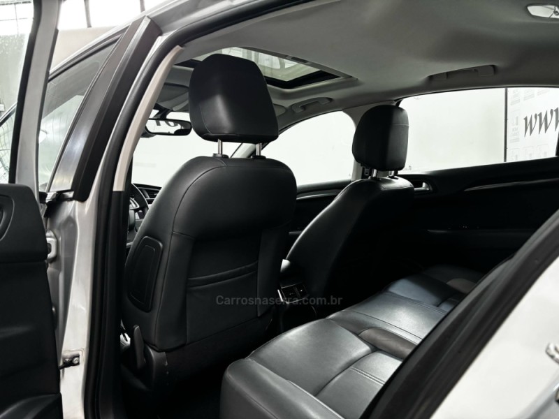 C4 LOUNGE 1.6 EXCLUSIVE 16V TURBO FLEX 4P AUTOMÁTICO - 2017 - PORTO ALEGRE