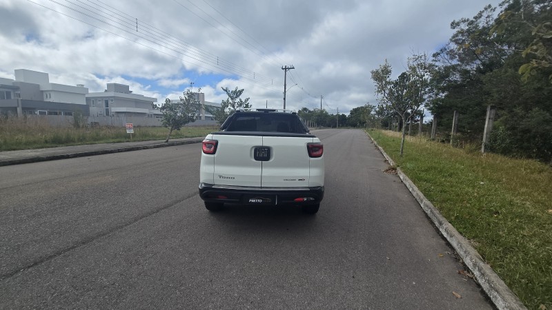 TORO 2.0 16V TURBO DIESEL VOLCANO 4WD AUTOMÁTICO - 2017 - BENTO GONçALVES