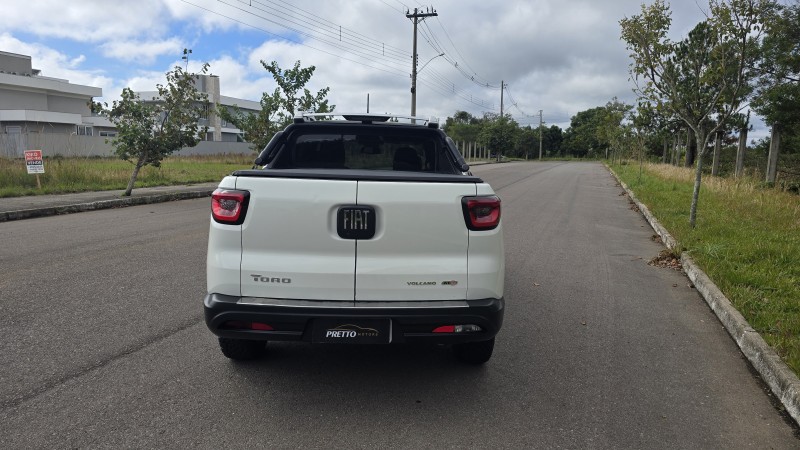 TORO 2.0 16V TURBO DIESEL VOLCANO 4WD AUTOMÁTICO - 2017 - BENTO GONçALVES