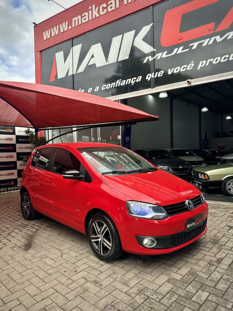 FOX 1.0 ITREND 8V FLEX 4P MANUAL - 2012 - ESTâNCIA VELHA