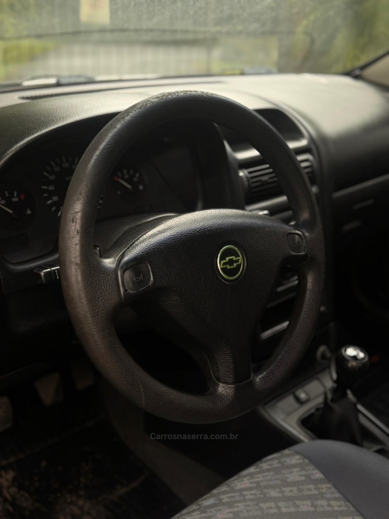 ASTRA 1.8 MPFI GL 8V GASOLINA 2P MANUAL - 1999 - FELIZ