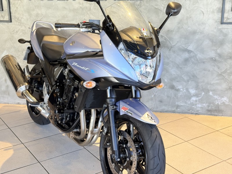 BANDIT 650S - 2012 - CAXIAS DO SUL