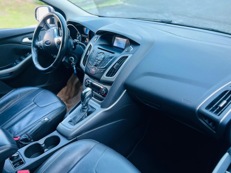 FOCUS 2.0 SE PLUS 16V FLEX 4P AUTOMÁTICO - 2015 - BENTO GONçALVES