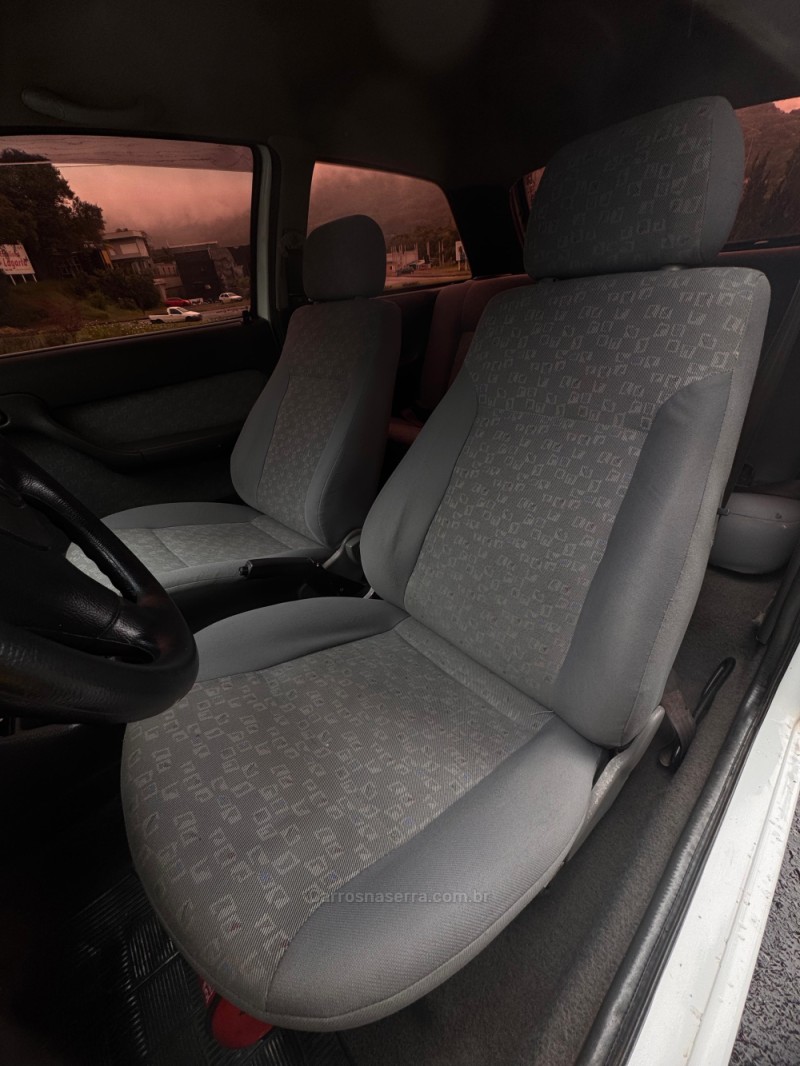 GOL 1.6 MI CL 8V GASOLINA 2P MANUAL - 1995 - FELIZ
