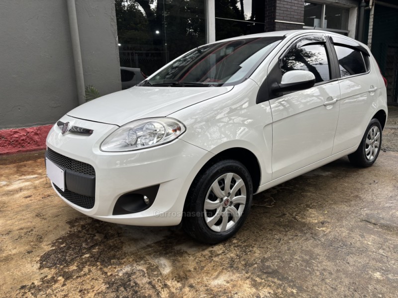 PALIO 1.4 MPI ATTRACTIVE WEEKEND 8V FLEX 4P MANUAL