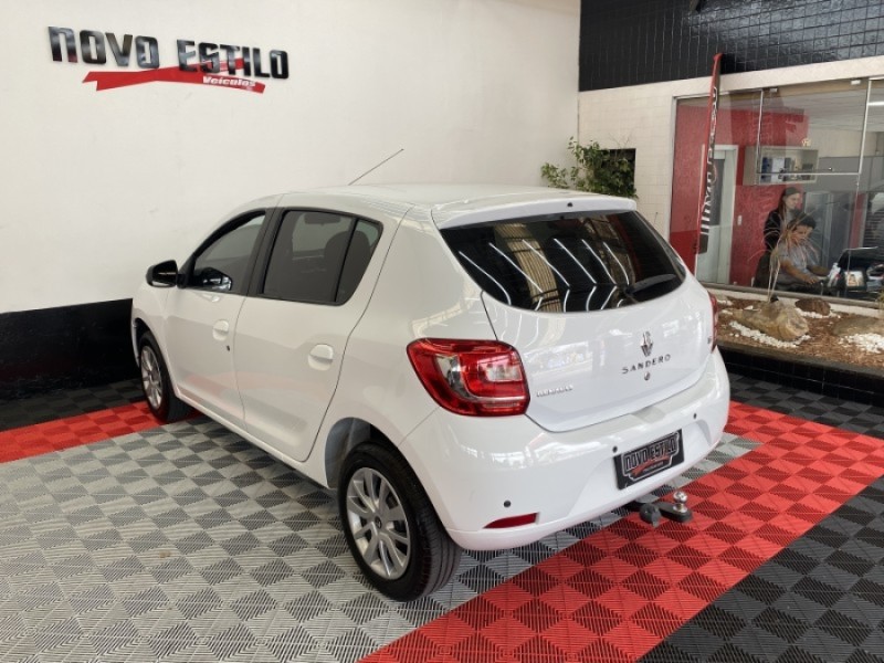 SANDERO 1.6 EXPRESSION 8V FLEX 4P MANUAL - 2015 - CAXIAS DO SUL