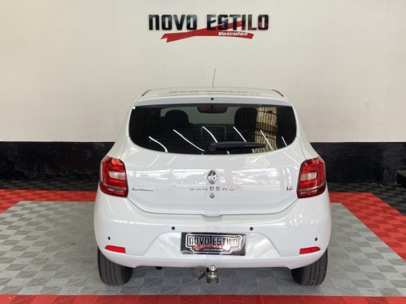 SANDERO 1.6 EXPRESSION 8V FLEX 4P MANUAL - 2015 - CAXIAS DO SUL