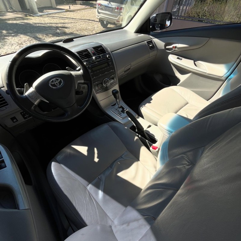 COROLLA 2.0 XEI 16V FLEX 4P AUTOMÁTICO - 2011 - NOVA PETRóPOLIS