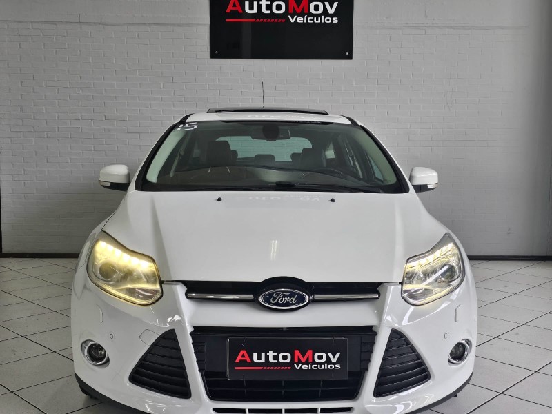 FOCUS 2.0 TITANIUM PLUS 16V FLEX 4P AUTOMÁTICO - 2015 - CAXIAS DO SUL