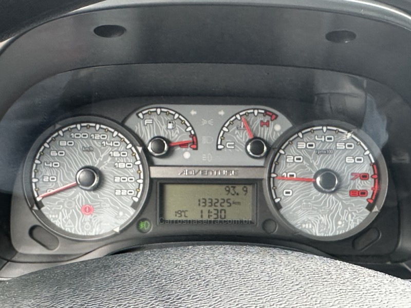 PALIO 1.8 MPI ADVENTURE WEEKEND 16V FLEX 4P MANUAL - 2013 - NOVA PRATA