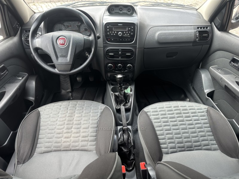 PALIO 1.8 MPI ADVENTURE WEEKEND 16V FLEX 4P MANUAL - 2013 - NOVA PRATA