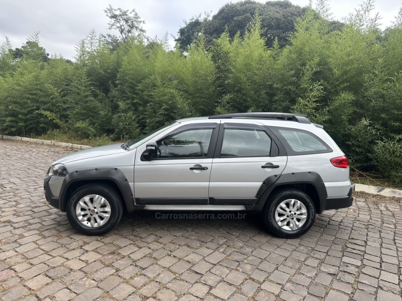PALIO 1.8 MPI ADVENTURE WEEKEND 16V FLEX 4P MANUAL - 2013 - NOVA PRATA