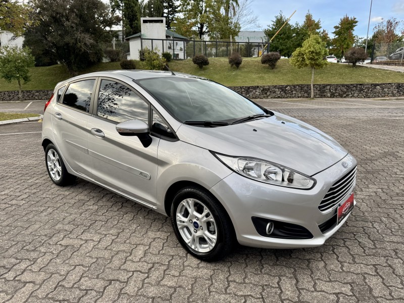 FIESTA 1.6 SE HATCH 16V FLEX 4P AUTOMÁTICO - 2015 - CAXIAS DO SUL