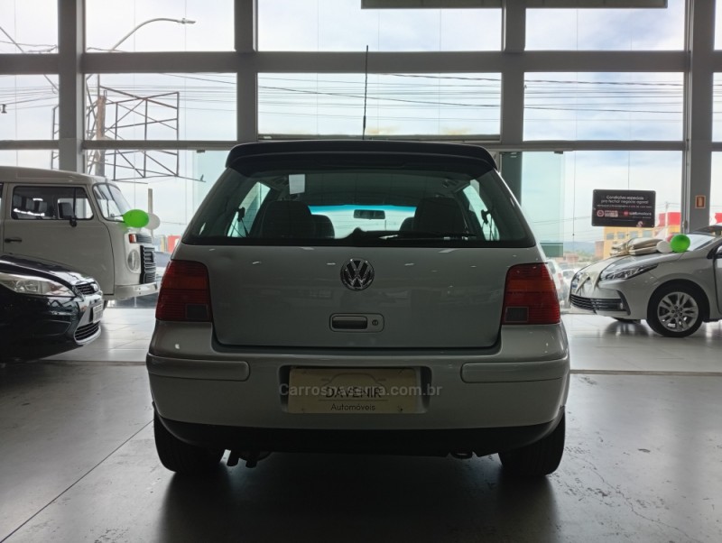 GOLF 1.6 MI 8V FLEX 4P MANUAL - 2002 - TAQUARA