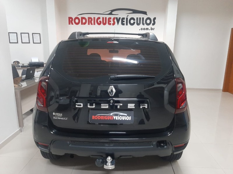 DUSTER 1.6 EXPRESSION 4X2 16V FLEX 4P MANUAL - 2016 - CAXIAS DO SUL