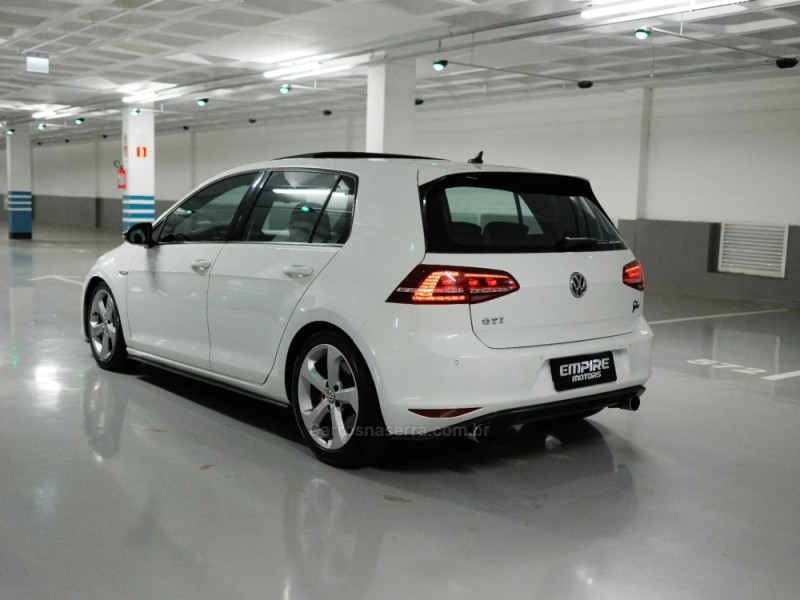 GOLF 2.0 TSI GTI 16V TURBO GASOLINA 4P AUTOMÁTICO - 2014 - PORTO ALEGRE