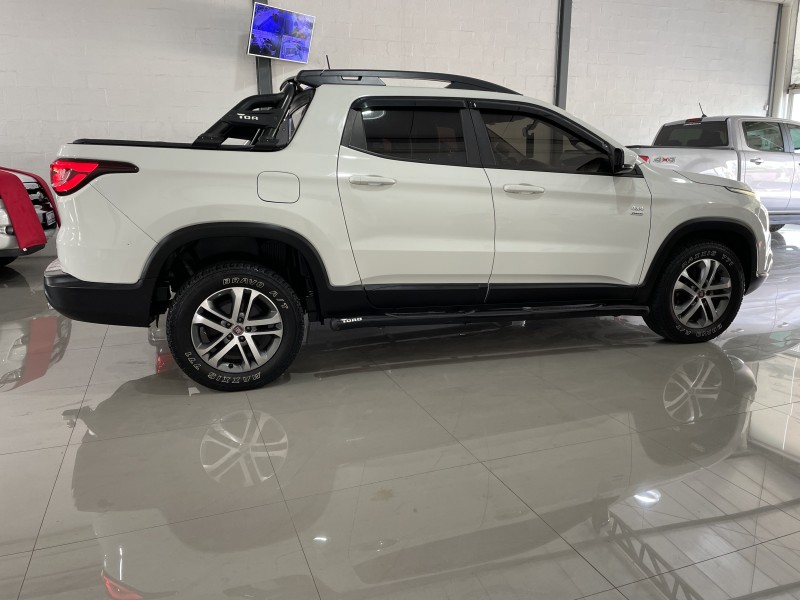TORO 2.0 TURBO 16V 4X4 FREEDOM 4P DIESEL AUTOMÁTICA - 2019 - CAXIAS DO SUL