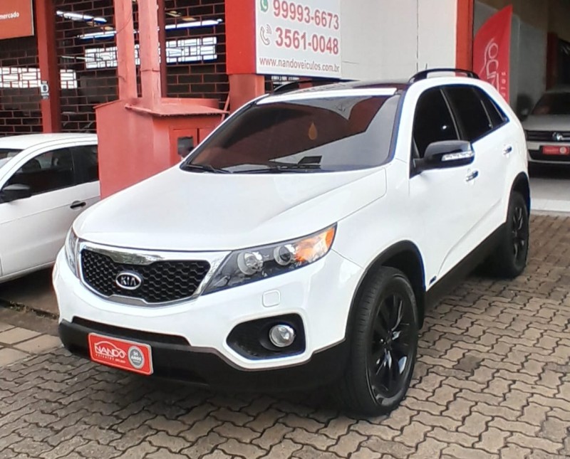 SORENTO EX 3.5 L V6 4X4 AUTOMÁTICO - 2012 - ESTâNCIA VELHA