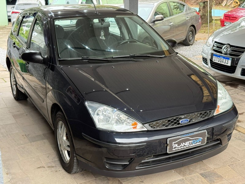 FOCUS 1.6 GL 8V FLEX 4P MANUAL - 2009 - FARROUPILHA