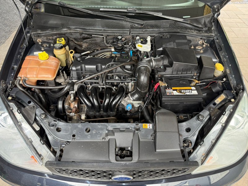 FOCUS 1.6 GL 8V FLEX 4P MANUAL - 2009 - FARROUPILHA