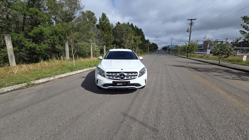 GLA 200 1.6 CGI STYLE 16V TURBO FLEX 4P AUTOMÁTICO - 2018 - BENTO GONçALVES