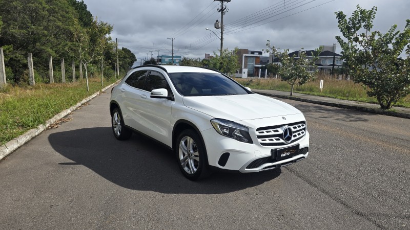 GLA 200 1.6 CGI STYLE 16V TURBO FLEX 4P AUTOMÁTICO - 2018 - BENTO GONçALVES
