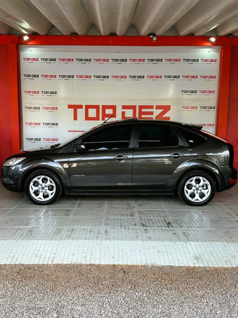 FOCUS 2.0 TITANIUM HATCH 16V FLEX 4P AUTOMÁTICO - 2013 - SãO SEBASTIãO DO CAí