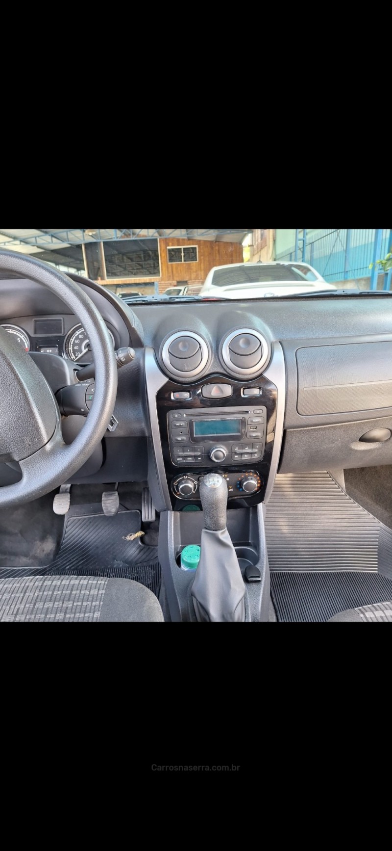 SANDERO 1.6 EXPRESSION 8V FLEX 4P MANUAL - 2014 - CAXIAS DO SUL