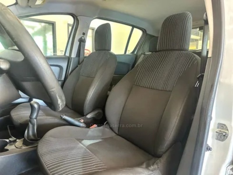 SANDERO 1.0 AUTHENTIQUE 12V FLEX 4P MANUAL - 2018 - IVOTI