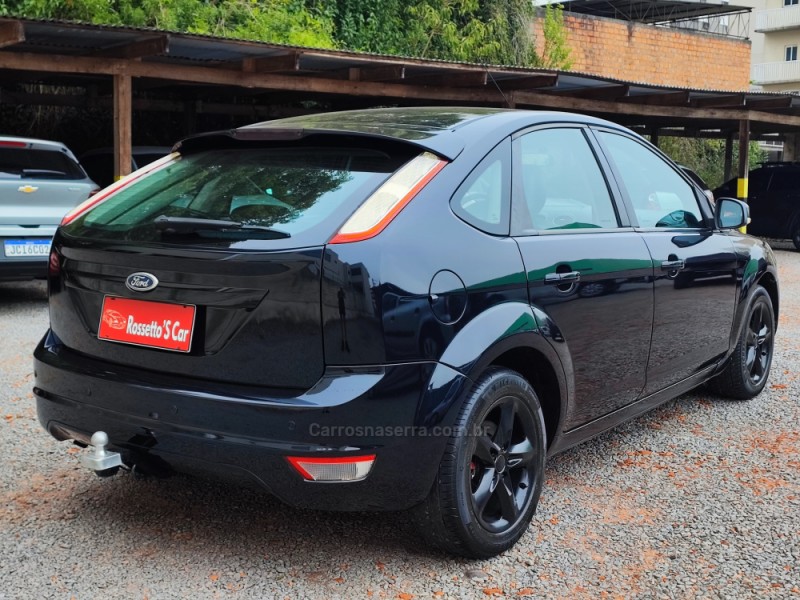 FOCUS 2.0 HA 16V GASOLINA 4P MANUAL - 2009 - FARROUPILHA