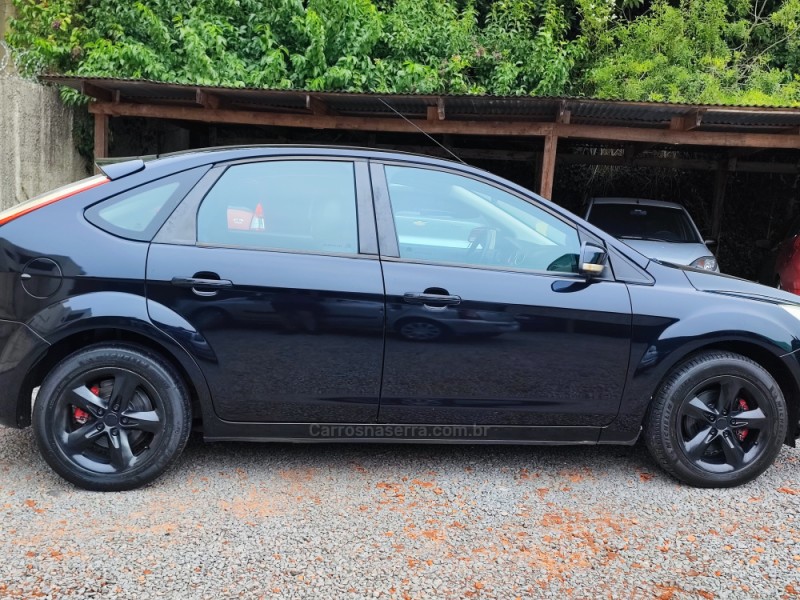 FOCUS 2.0 HA 16V GASOLINA 4P MANUAL - 2009 - FARROUPILHA