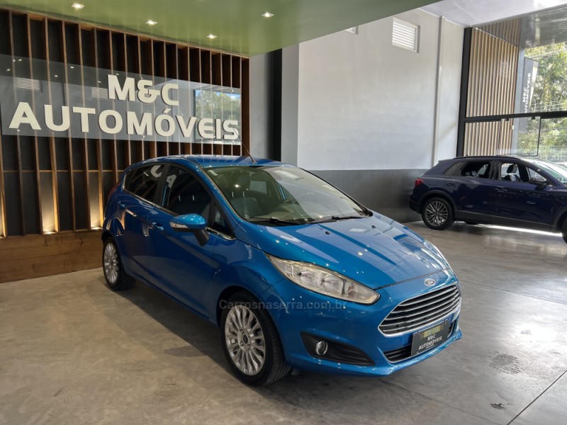 FIESTA 1.6 TITANIUM HATCH 16V FLEX 4P AUTOMÁTICO - 2015 - CAXIAS DO SUL