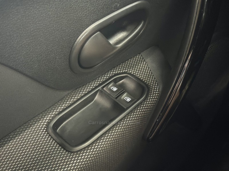 SANDERO 1.0 SEDITION 12V FLEX 4P MANUAL - 2023 - IVOTI