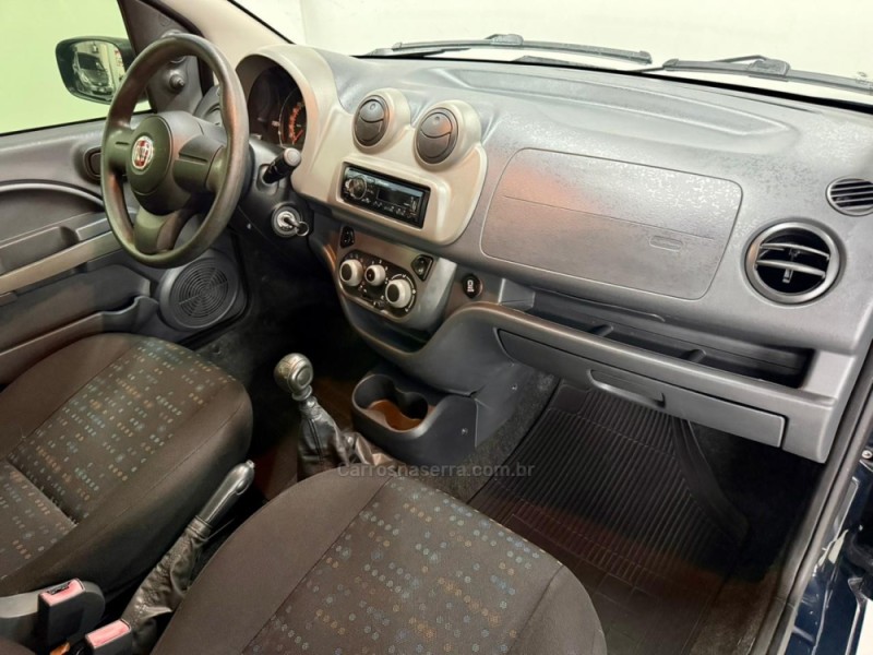 UNO 1.0 EVO VIVACE 8V FLEX 4P MANUAL - 2014 - CAXIAS DO SUL